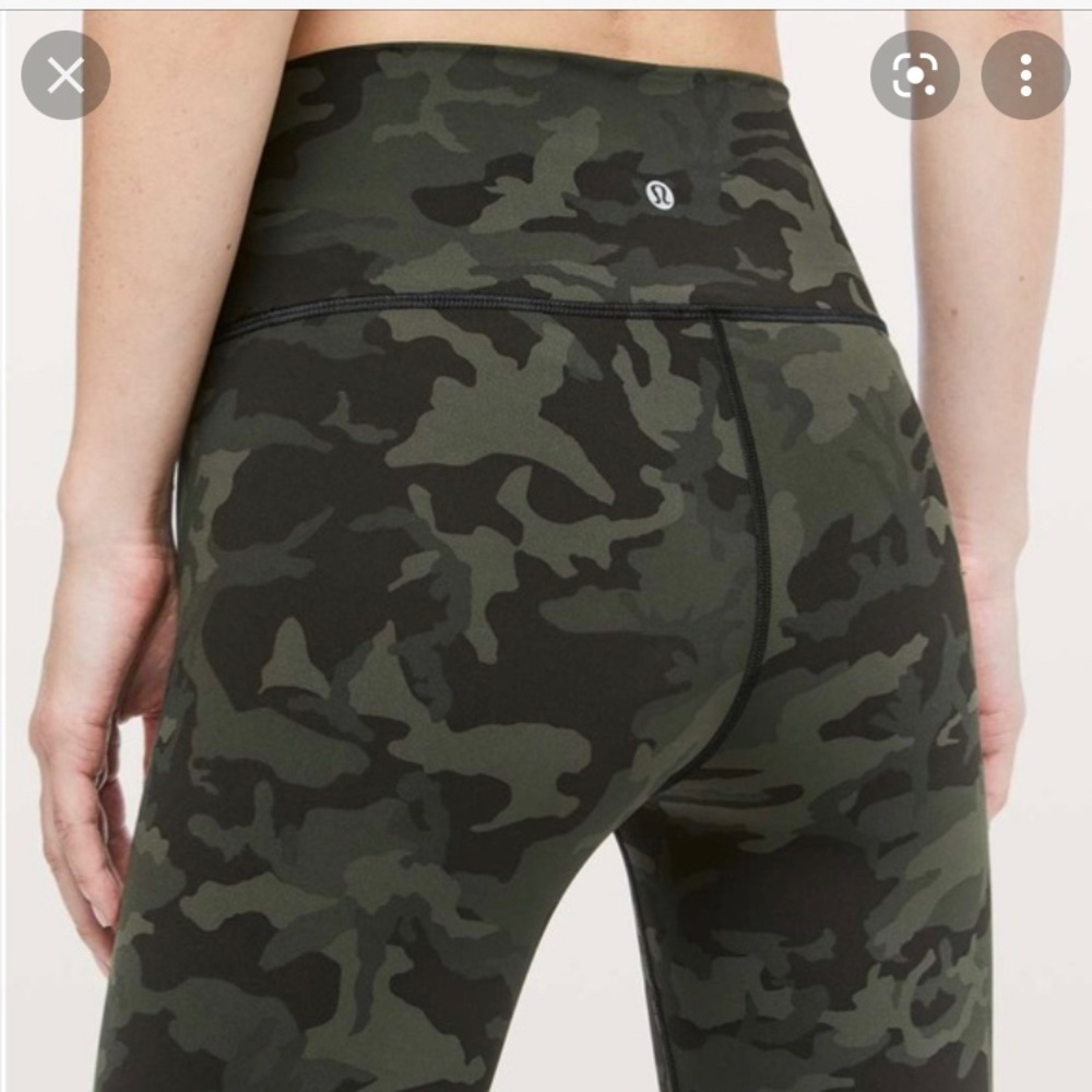 Lululemon Camo Wunder Under 23” Crop
